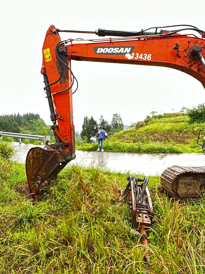 #工程機械設備 17年購買斗山150