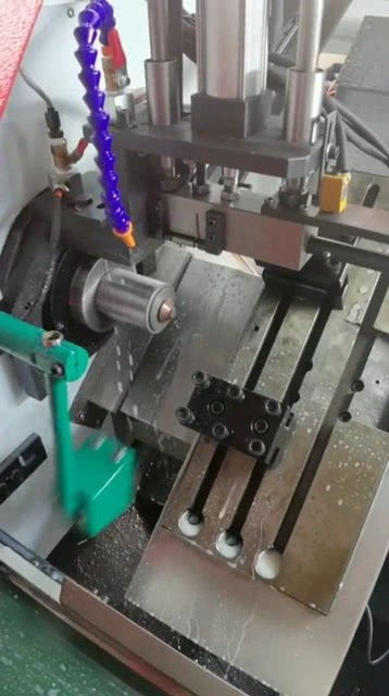 廠里新買的機器,產品真的很完美,怪不得那么貴